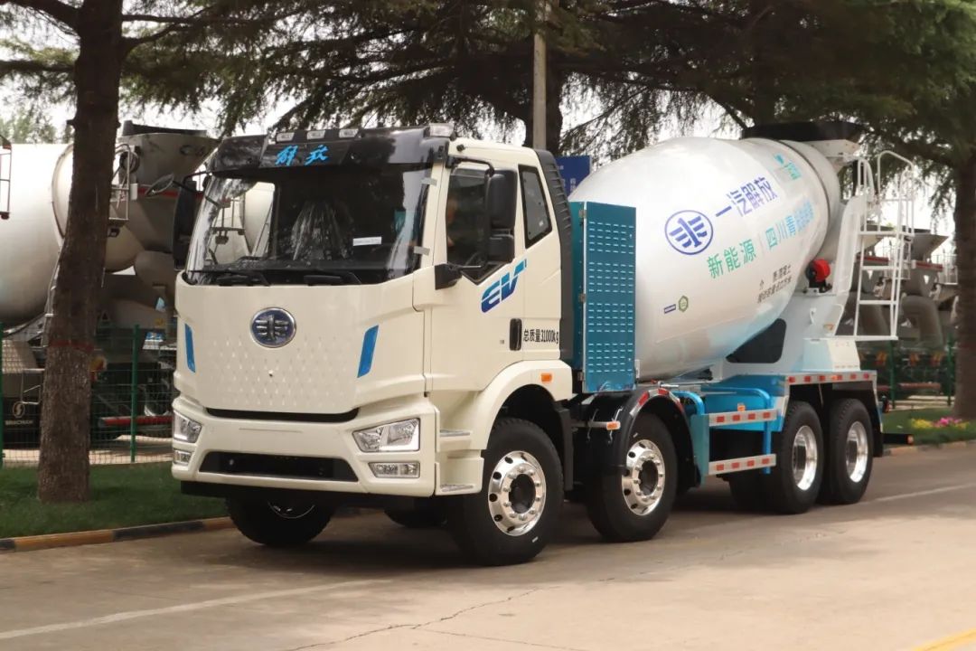 高考加油！中集車輛攪拌車業(yè)務(wù)集團(tuán)“靜音行動”為夢想護(hù)航！