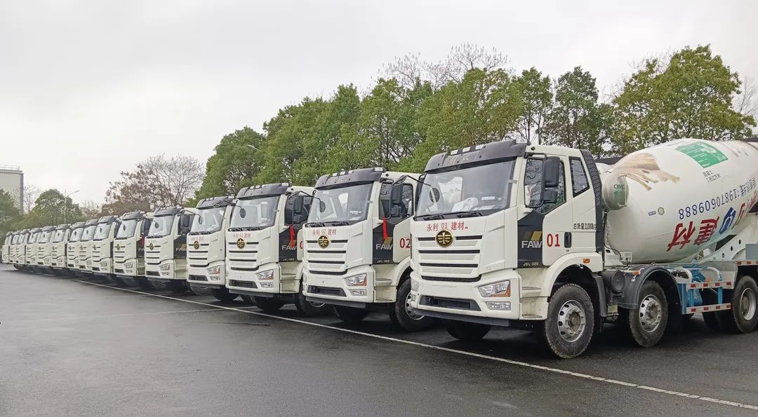 聯(lián)合交付共贏未來(lái)！全新解放&凌宇J6L攪拌車(chē)首亮相！