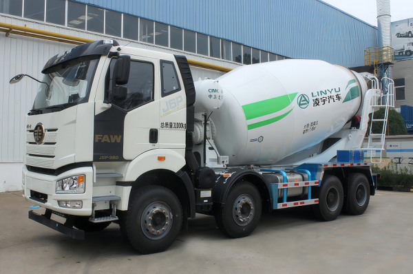 解放凌宇混動(dòng)攪拌車(chē)性能及特點(diǎn)如何？