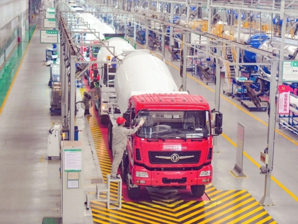 《洛陽日報》：中集凌宇全力趕訂單，年末生產忙