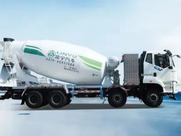 卡友購車選誰好？聽聽DeepSeek的大實話！